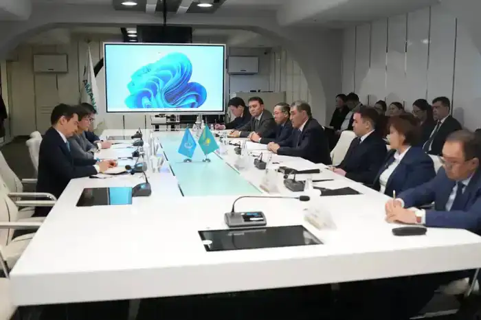 Создание Международной водной организации и подготовка к Региональному экологическому саммиту в Астане: министр водных ресурсов и ирригации встретился с Постоянным координатором ООН в Казахстане (3)