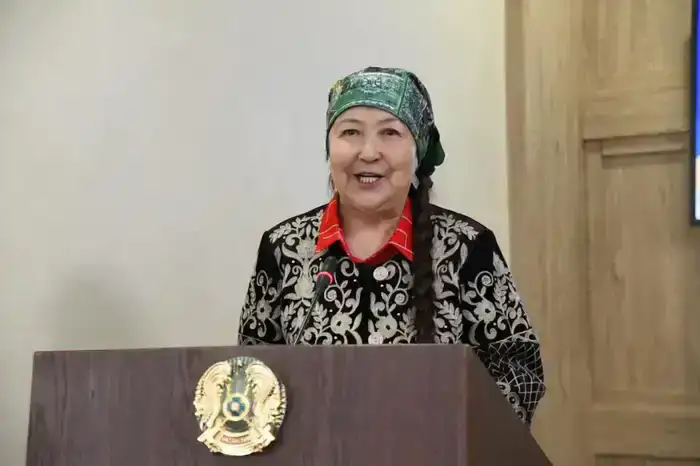 В Совете ветеранов столичного района Алматы отчитались о работе за пять лет (5)