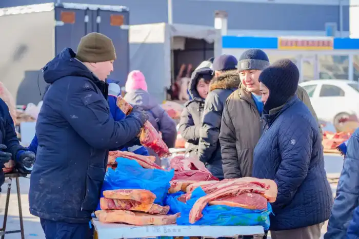 В столице продолжается очередная сельскохозяйственная ярмарка (2)