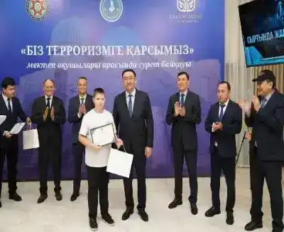 Түркістанда «Біз терроризмге қарсымыз!» тақырыбында сурет салудан байқау өткізілді (2)