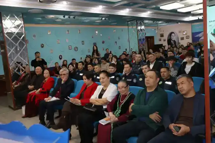 Литературно-музыкальный вечер в Национальной библиотеке Шымкенте