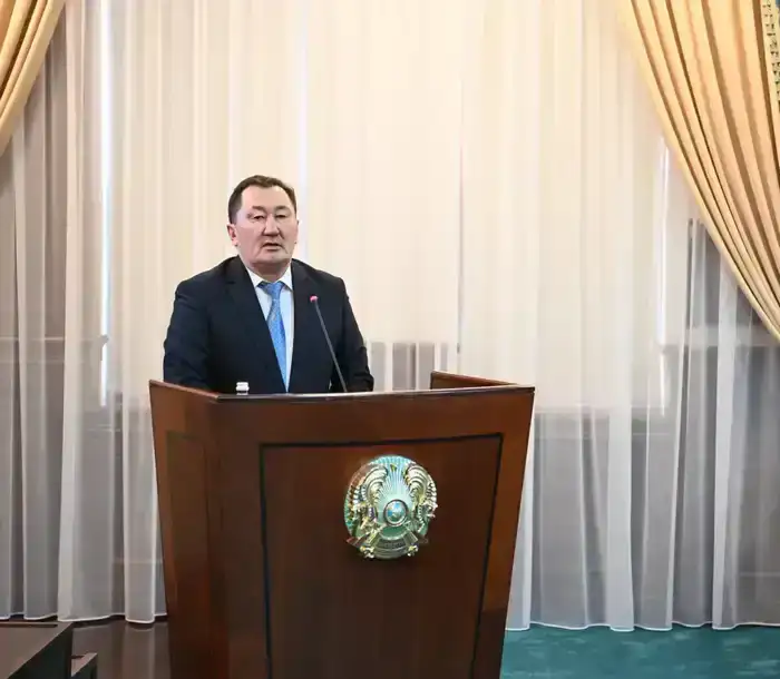 Представлен новый ректор Университета имени Коркыт ата (9)