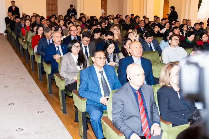 НАУКА БУДУЩЕГО: ФОРСАЙТ, ДАННЫЕ, ПРИОРИТЕТЫ (8)