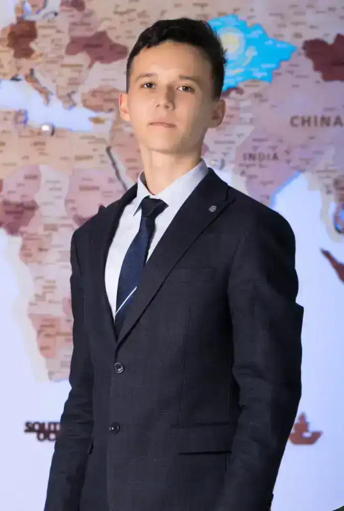 Успех Ермұхамеда Түктібайа подчеркивает растущую конкурентоспособность казахстанских школьников на международной арене