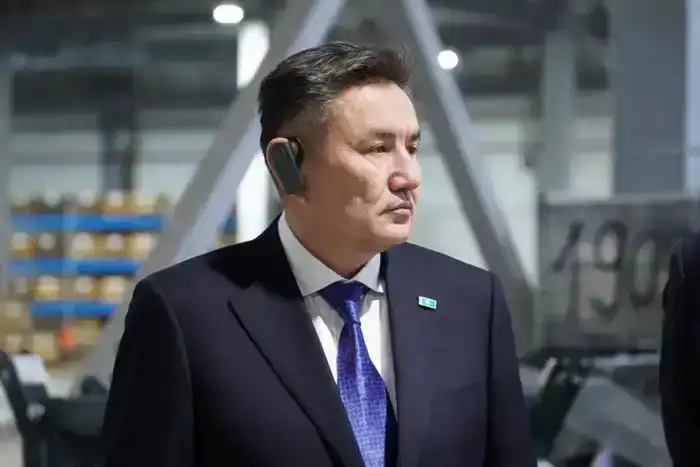 Делегация ВКО посетила предприятие по производству сельхозтехники «Комплекс Агро» в Барнауле (2)