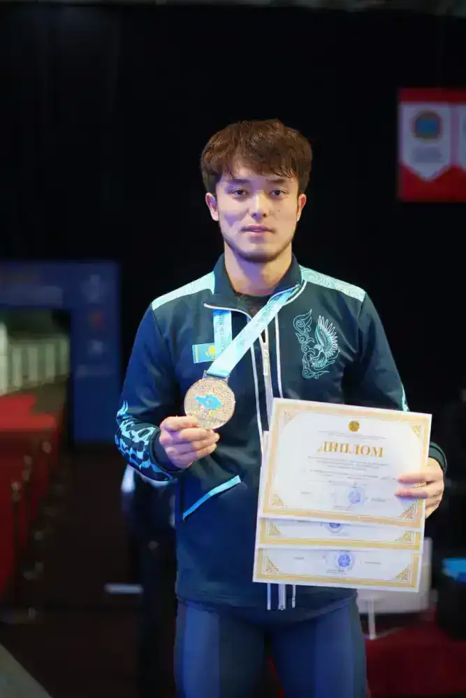 Туркестанцы: пять медалей, два чемпиона и призы!