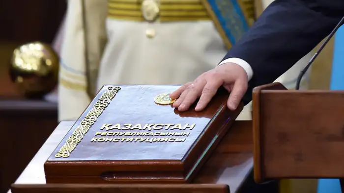 Новая Конституция: Как указ Президента и резервный механизм могут изменить политический ландшафт страны