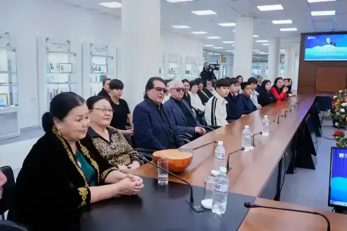 В Алматы прошел вечер памяти, посвященный 80-летию композитора Кенеса Дүйсекеева, с участием искусствоведов и студентов Шымкенте