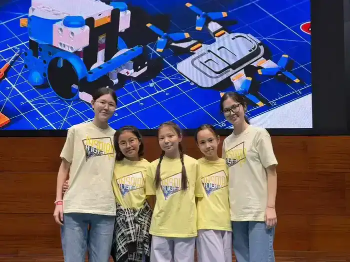 Школьники Карагандинской области завоевали путёвки на международный чемпионат по робототехнике (6)