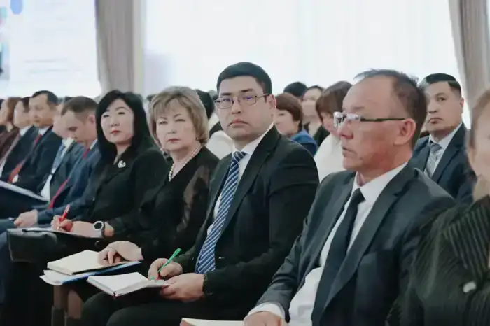 Образование в фокусе: подведены итоги 2025 года и определены задачи на текущий год (2)