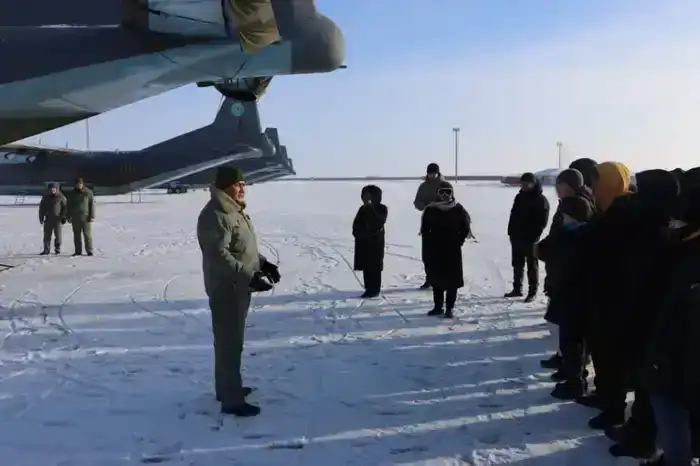 Будущие защитники Отечества из Казахстана ознакомились с деятельностью авиационной базы Национальной гвардии