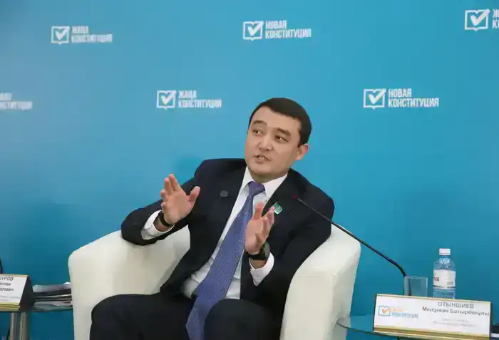 В Алматы состоялось первое заседание городской Коалиции «За Народную Конституцию Справедливого и Прогрессивного Казахстана!» с акцентом на открытость и взаимодействие с населением