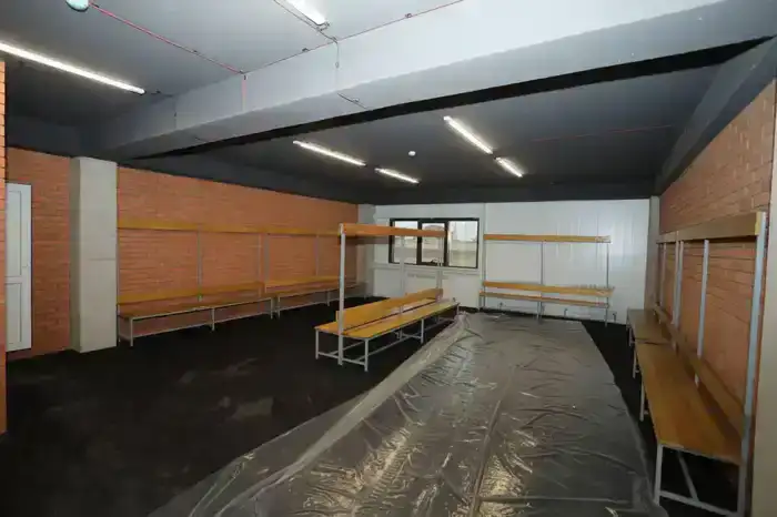 Нурдаулет Килыбай ознакомился с ходом строительства нового ледового дворца в Актау (5)