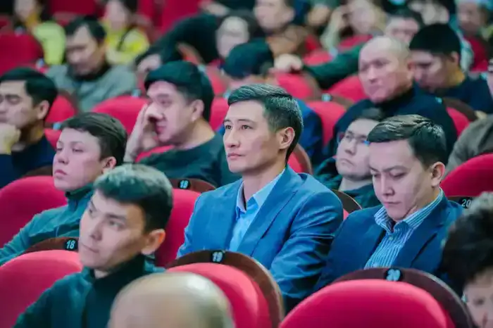 В Астане проходят слушания по экологическим аспектам развития столицы (8)