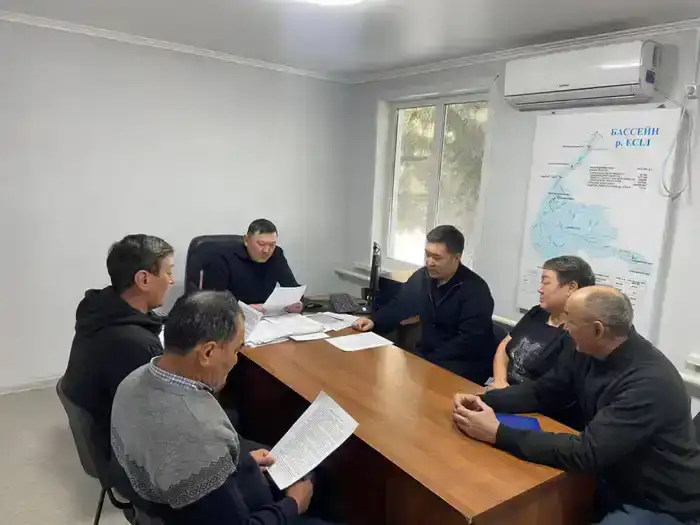 Обсуждения проекта новой Конституции проходят во всех производственных отделениях РГП «Казводхоз» и бассейновых инспекциях (6)