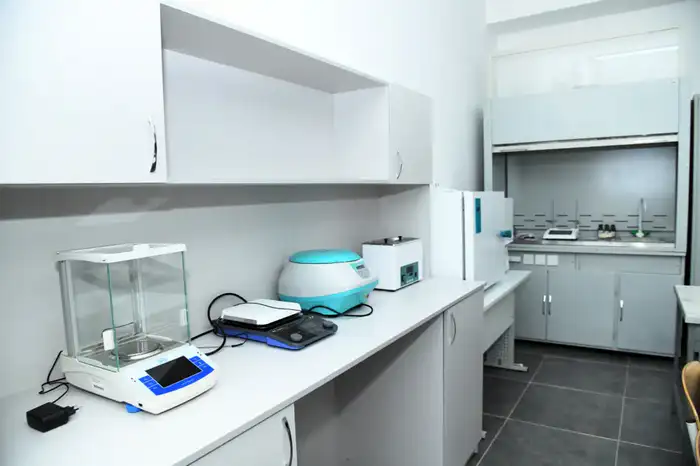 В УНИВЕРСИТЕТЕ АБАЯ ОТКРЫЛИ ШЕСТЬ СОВРЕМЕННЫХ ЛАБОРАТОРИЙ (5)