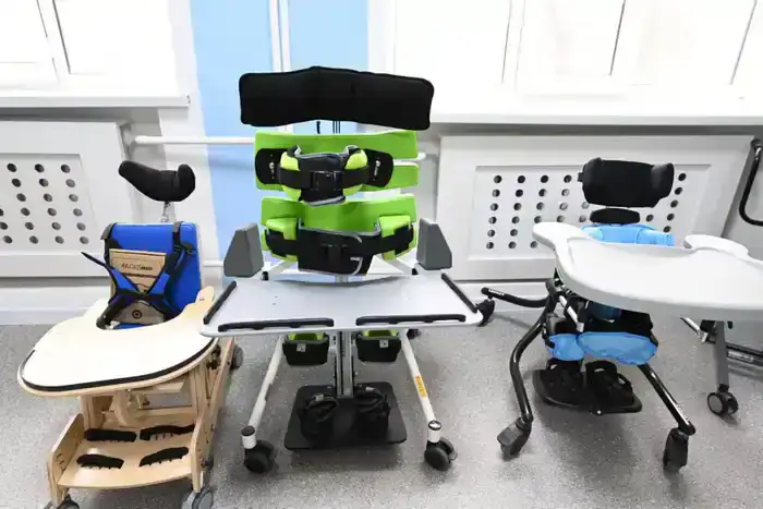 Министр здравоохранения посетила центр раннего вмешательства «Қамқорлық» и обновленную инфекционную больницу