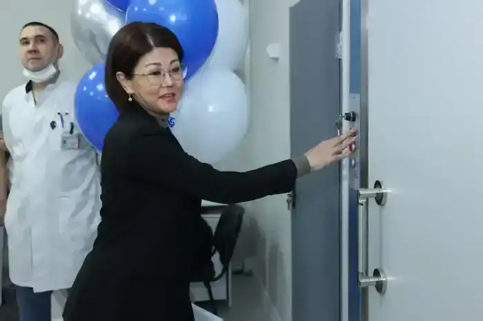 Введён в эксплуатацию линейный ускоритель Halcyon (4)