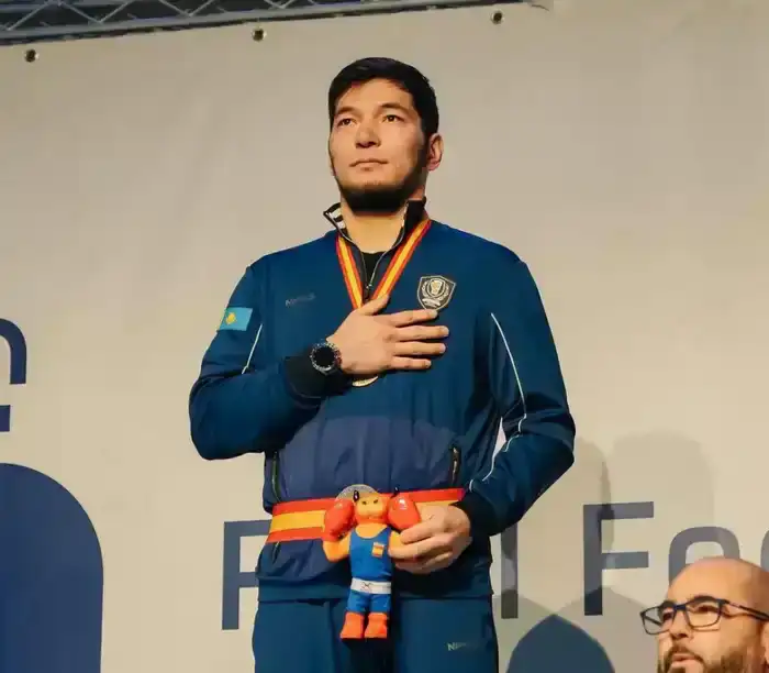 Боксеры из столицы: золото и бронза из Испании!