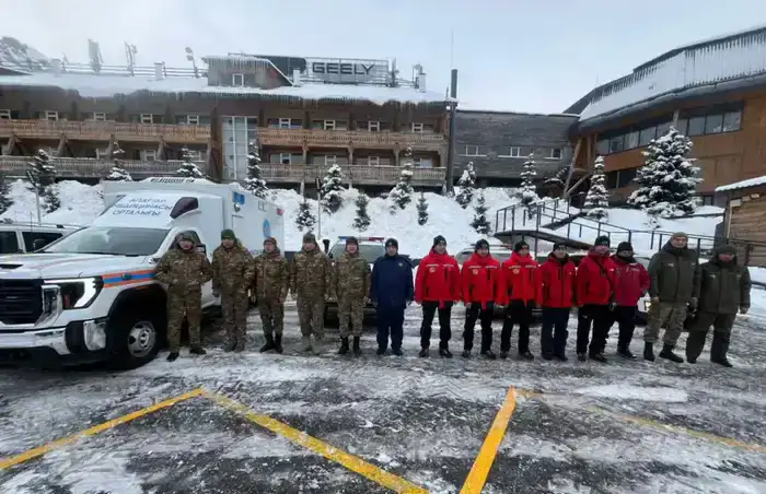 Лавинная угроза в горах Казахстана: последствия накопления снега и рекомендации для безопасности