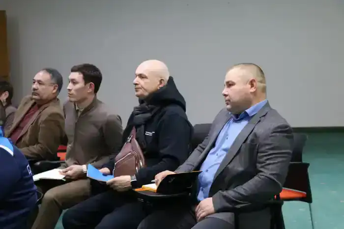 Чемпионат Республики Казахстан по керлингу: Проведено собрание с учредителями, а также 10 представителями региональных филиалов и федераций (5)