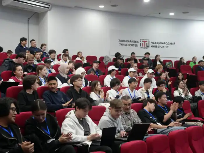 В Алматы прошел студенческий хакатон «BilimHack Almaty-2026» (3)