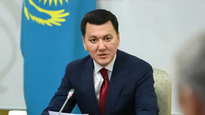 Конституция Казахстана: уникальный компас, а не карта чужих земель