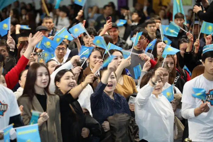 Выступление артистов