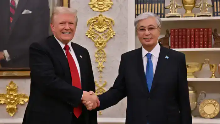 Касым-Жомарт Токаев подчеркивает, что партнерство Казахстана с США достигло нового уровня, особенно в свете создания Совета мира по инициативе президента США Дональда Трампа. Это событие свидетельствует о растущем сотрудничестве между двумя странами и их 