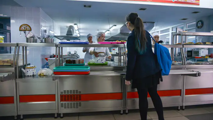 Школьникам могут запретить смартфоны: Мажилис рассматривает законопроект о статусе педагога и образования