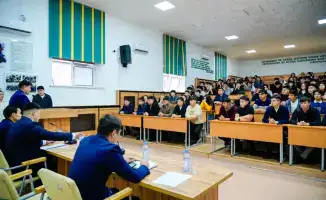 Учебный судебный процесс о сталкинге для студентов Университета Есиль