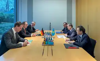 Ерсайын Нагаспаев встречается с германскими бизнесменами на инвестиционном форуме в Франкфурте