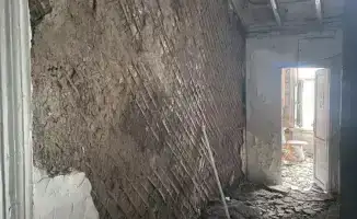 Демонтаж аварийного здания в Алматы: вопросы безопасности и сохранения исторического наследия