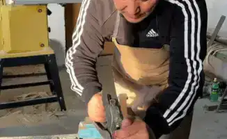 В Уланском районе мастер домбр как символ культурного наследия и вдохновения для молодежи