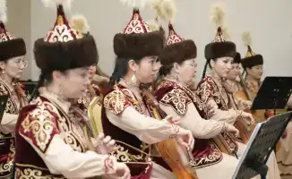 Звуки кюя: Астана отметила 165-летие Дины Нурпеисовой