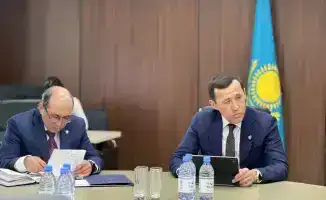 Вице-министр финансов Казахстана Ержан Биржанов встречается с предпринимателями для обсуждения нового Налогового кодекса