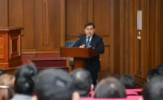 Встреча у моста: председатель Агентства и сотрудники Миннауки строят будущее государственной службы