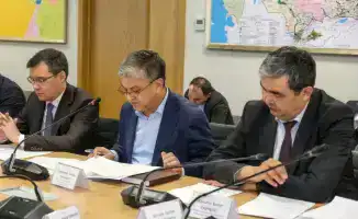 ТУРКЕСТАН: СОВЕЩАНИЕ, ГДЕ КАРТЫ ОБЩЕСТВЕННО-ПОЛИТИЧЕСКОЙ СИТУАЦИИ РИСУЮТ НОВЫЕ ПУТИ РАЗВИТИЯ