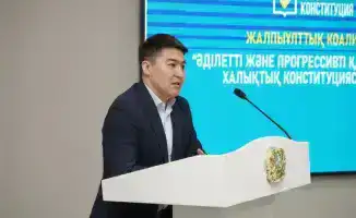 Конституция на повестке: диалог с будущими кадрами