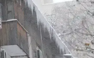 Крыши Алматы: кто защитит от зимних угроз?