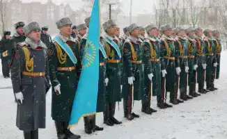 В Алматы прошли торжества в честь 25-летия вывода казахстанского батальона с таджикско-афганской границы