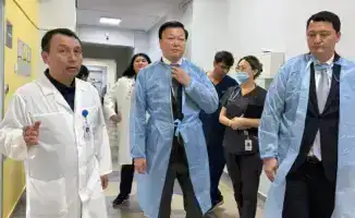 Сердца в надежных руках: визит Цоя в кардиоцентр