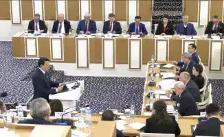 Шалкар Байбеков обсудил проект новой Конституции на заседании Комиссии по конституционной реформе, акцентировав внимание на образовании, экологии и культурных приоритетах.