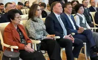 Обсуждение проекта новой Конституции Казахстана с участием общественности и политических партий в Караганде