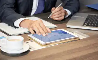 Критика Президента: Ответ Рустама Карагойшина о работе национальных компаний 'Байтерек'