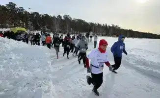 Ледяные тропы Бурабая: международный забег «BURABAY ICE - 2026» объединил 700 спортсменов из 11 стран