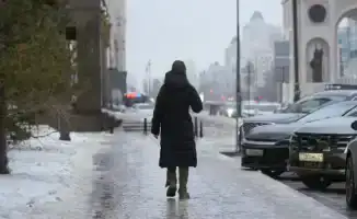 В Астане предложили новый подход к уборке снега и льда: депутаты обсуждают изменения в общественных местах