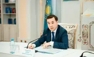 Культурные деятели поддержали обсуждение проекта новой редакции Конституции в Астане