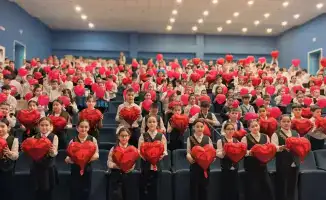 Астана: школьники запустили акцию ко Дню благодарности