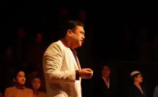 «Екі ғұмыр»: наркомания в центре театральной драмы